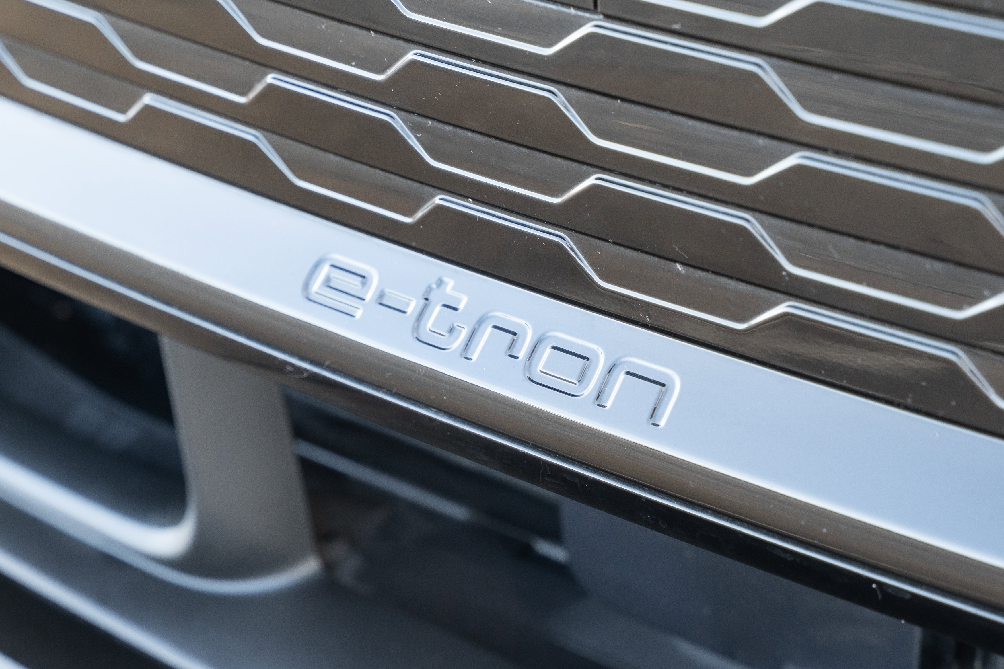 Certified 2025 Audi Q6 e-tron Premium Plus w/ Premium Plus image 34