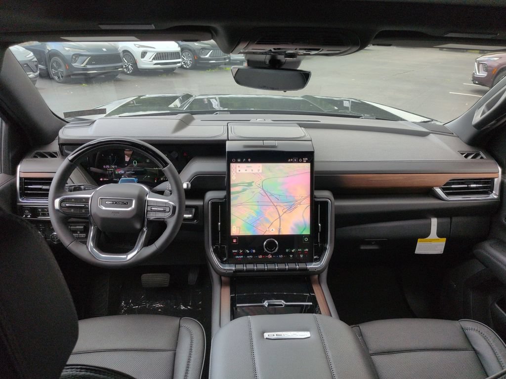New 2026 GMC Yukon Denali w/ Advanced Technology Package AWD/4WD image 9