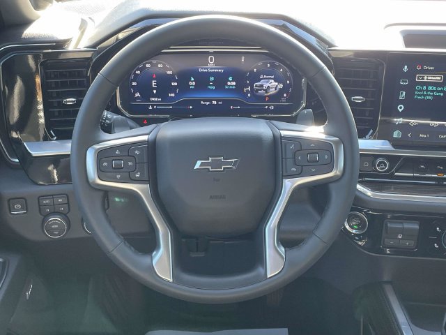 Used 2025 Chevrolet Silverado 1500 LT Trail Boss w/ LT Trail Boss Premium Package AWD/4WD image 13