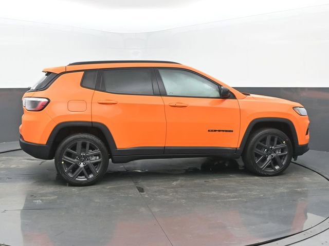 New 2026 Jeep Compass Latitude w/ Sun and Sound Group AWD/4WD image 6
