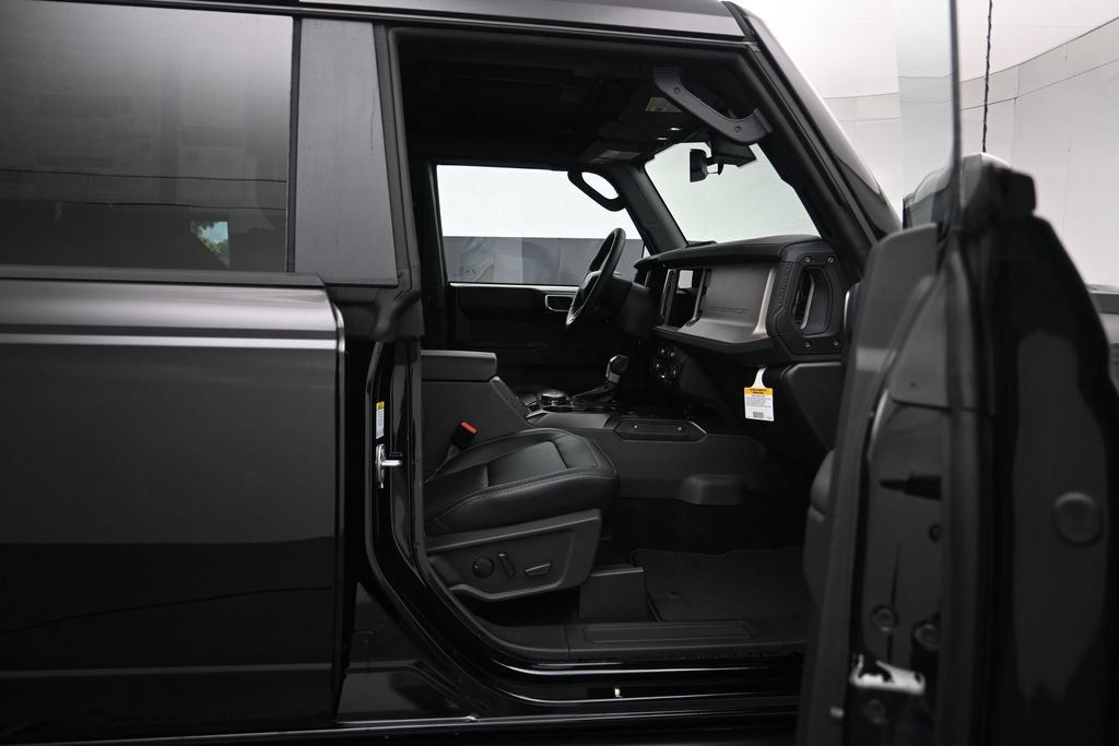 New 2026 Ford Bronco Outer Banks AWD/4WD image 27