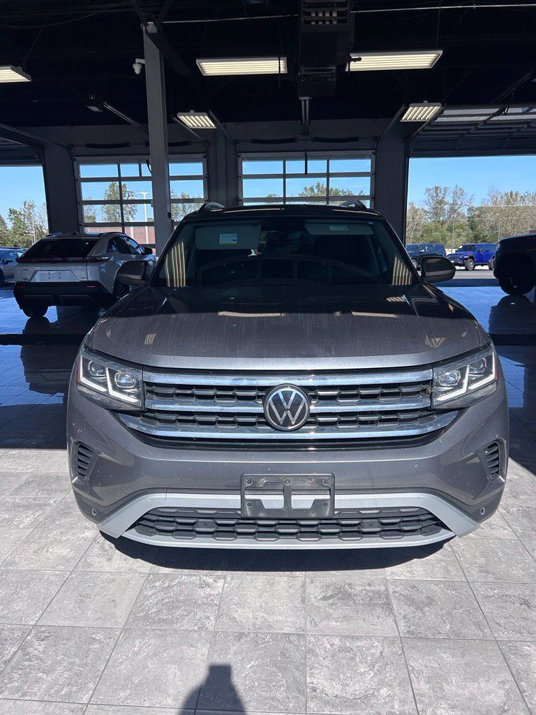 Used 2023 Volkswagen Atlas SE AWD/4WD image 1