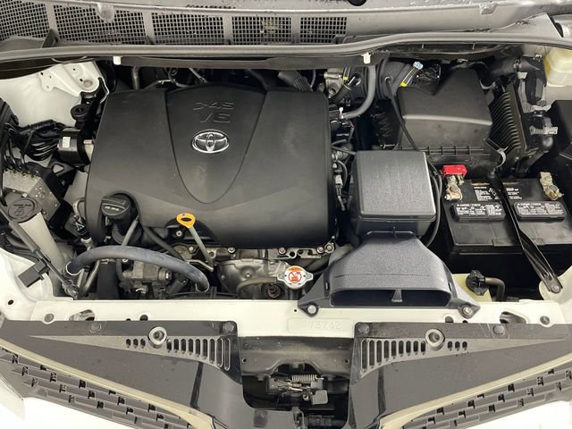 Used 2019 Toyota Sienna SE Premium image 21