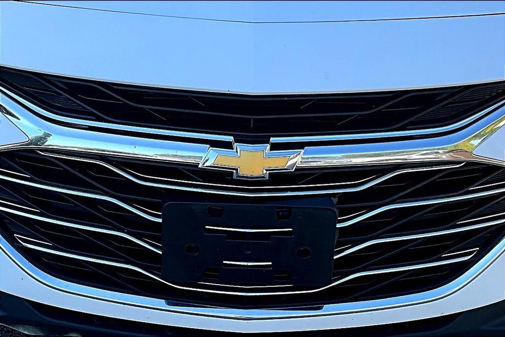 Used 2023 Chevrolet Malibu LT image 31