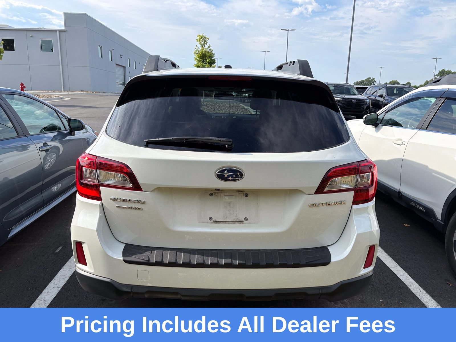 Used 2015 Subaru Outback 2.5i Premium AWD/4WD image 4