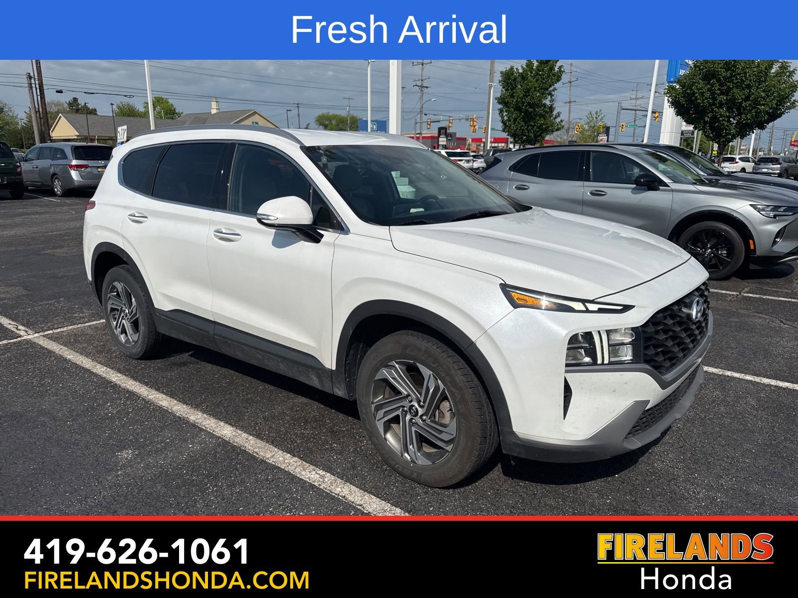 Used 2023 Hyundai Santa Fe SEL FWD image 9