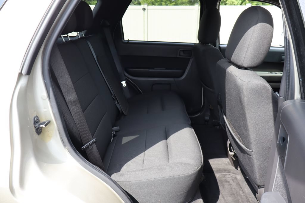 Used 2010 Ford Escape XLT FWD image 25