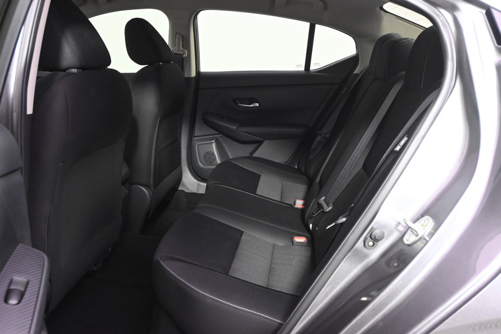 Used 2022 Nissan Sentra SV FWD image 21