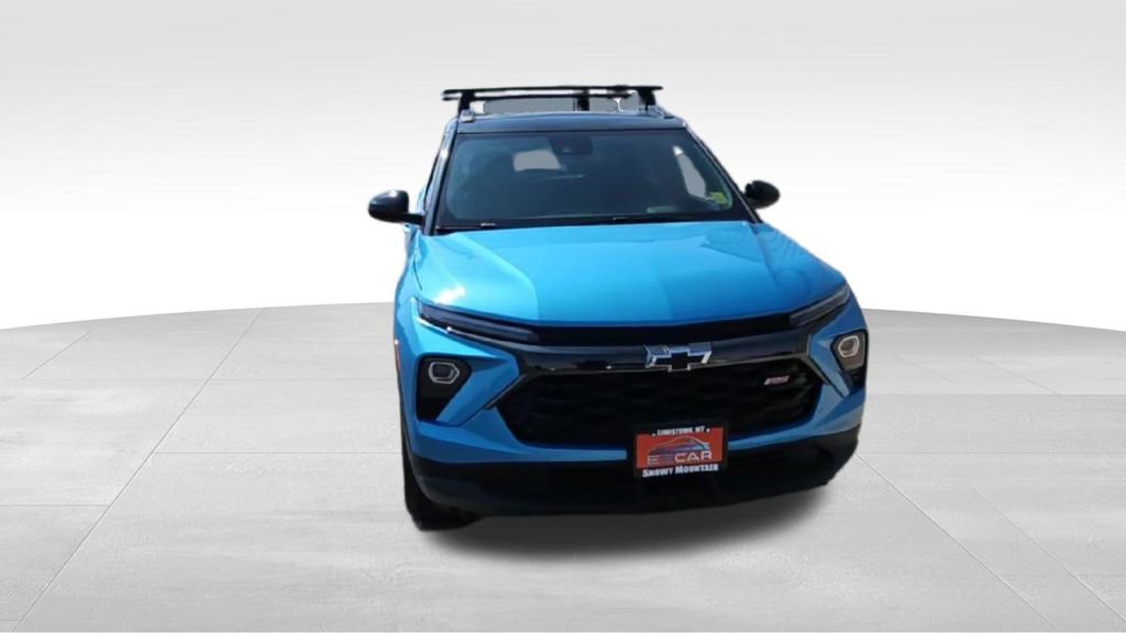 New 2025 Chevrolet TrailBlazer RS w/ Convenience Package image 3