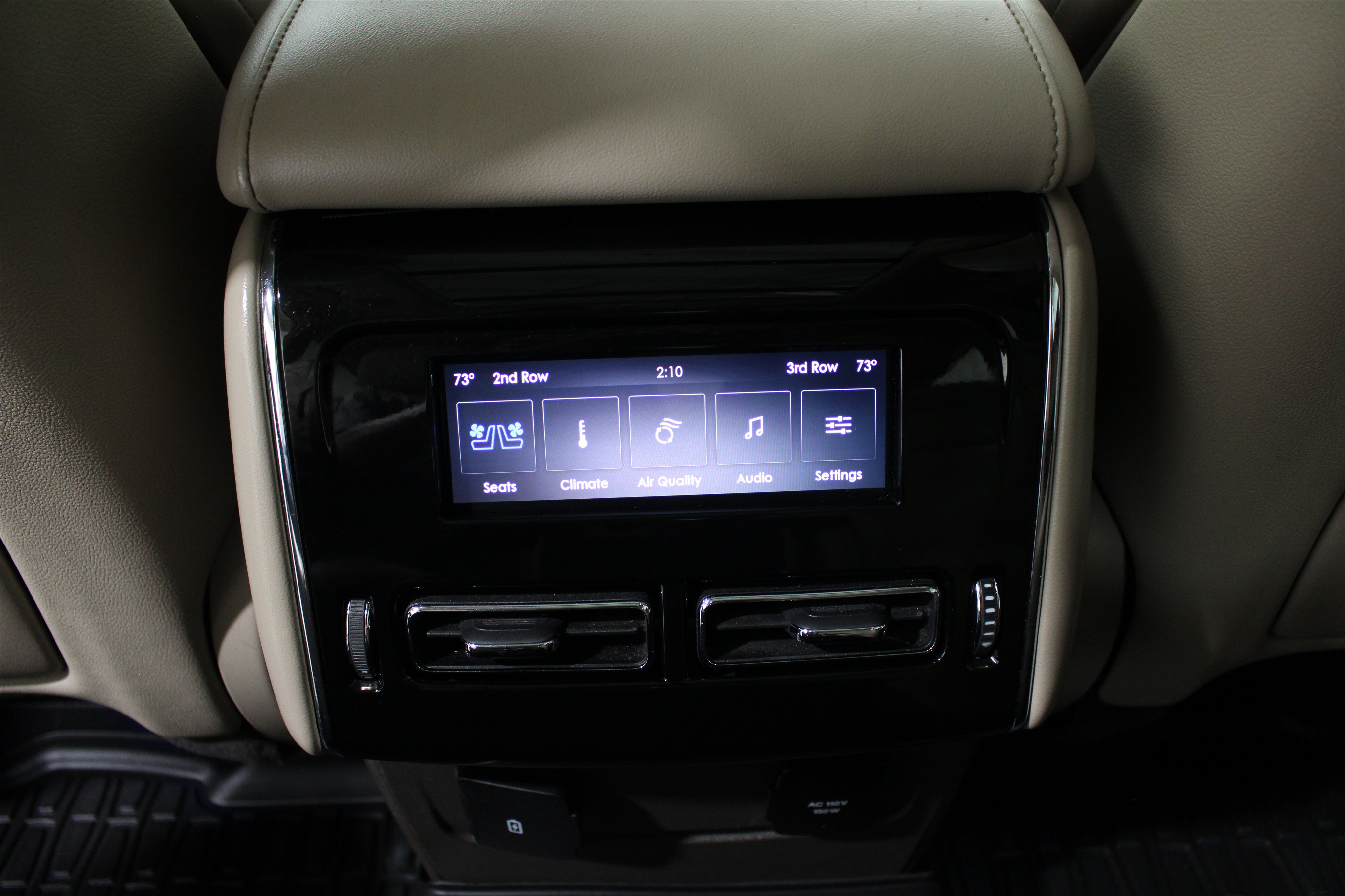 Used 2023 Lincoln Aviator Reserve w/ Equipment Group 201A AWD/4WD image 25