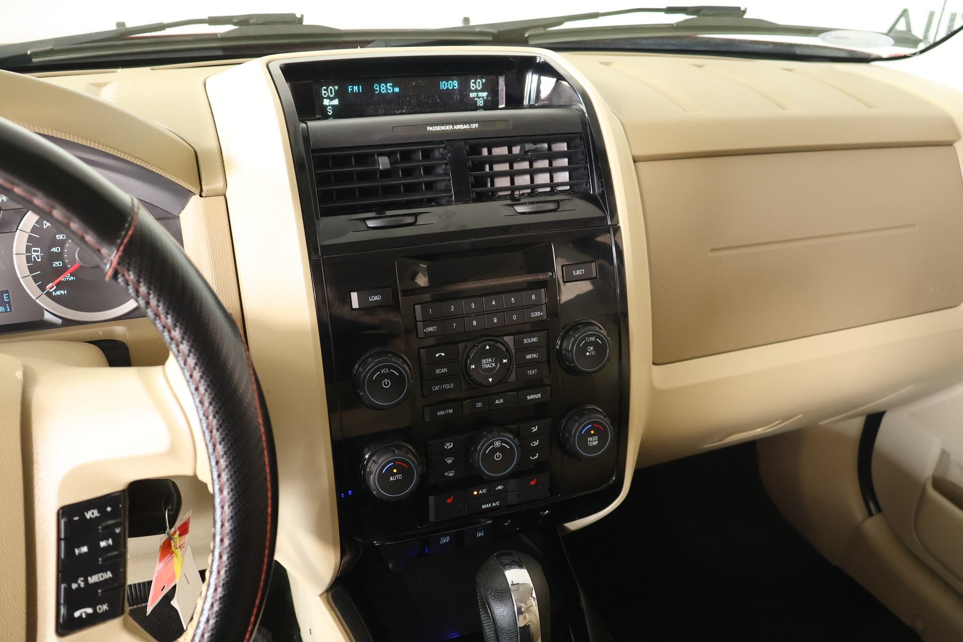 Used 2012 Ford Escape Limited FWD image 5