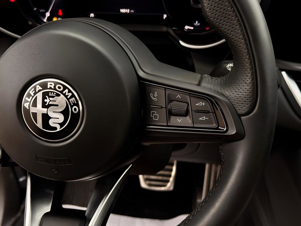 Used 2024 Alfa Romeo Giulia Ti image 16