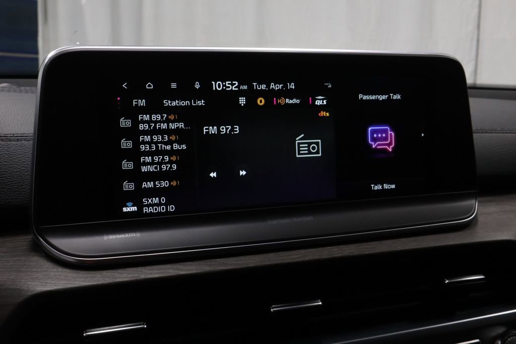 Used 2022 Kia Telluride SX w/ SX Prestige Package image 3