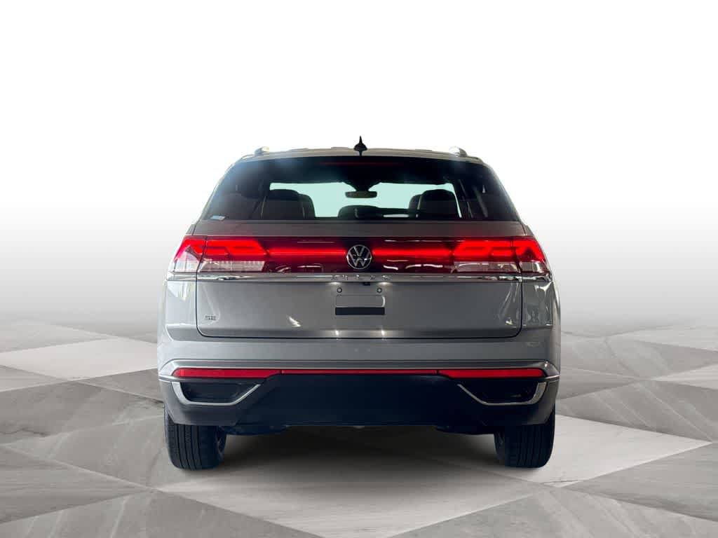 Used 2024 Volkswagen Atlas Cross Sport SE FWD image 7