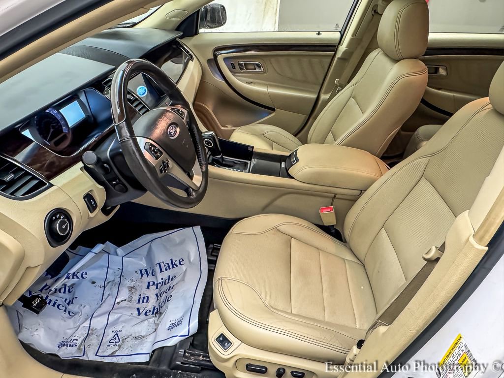 Used 2017 Ford Taurus Limited image 11