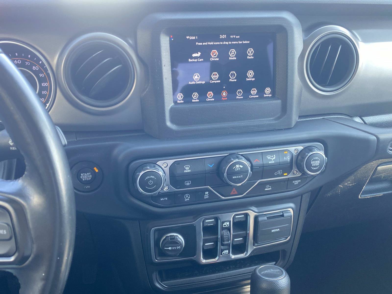 Used 2022 Jeep Gladiator Sport AWD/4WD image 25