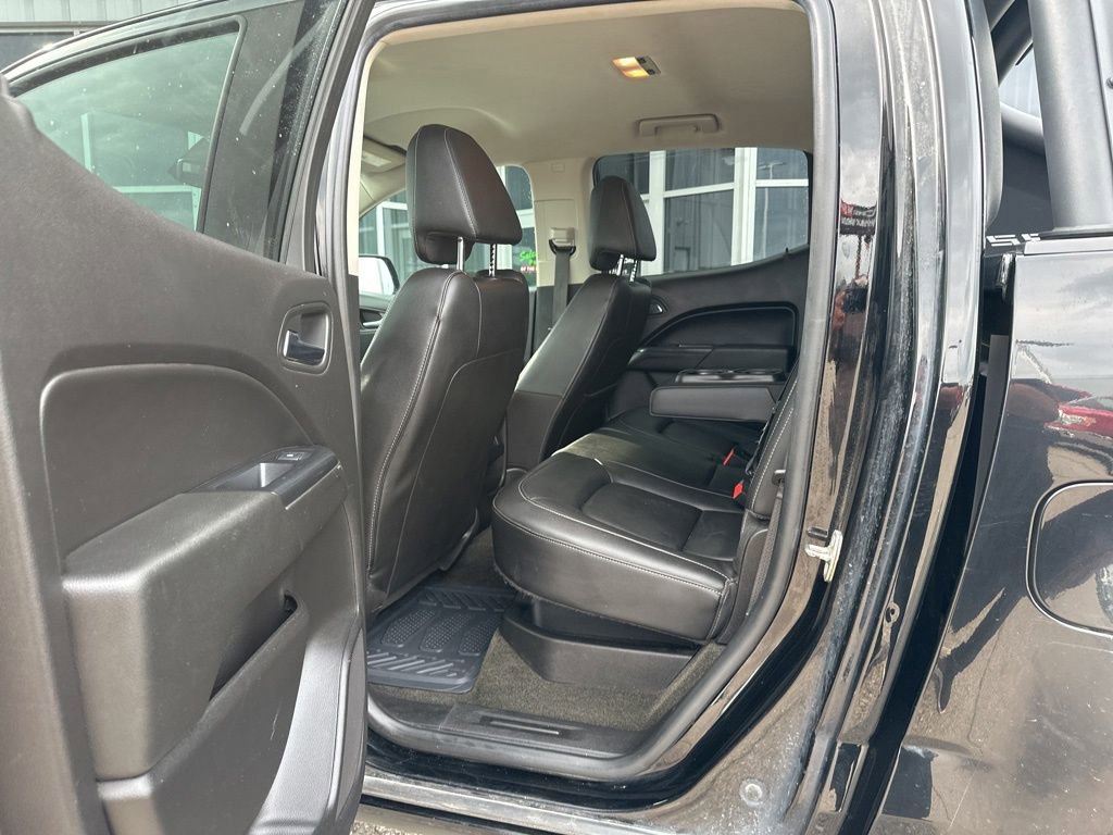 Used 2018 Chevrolet Colorado ZR2 w/ ZR2 Midnight Special Edition image 39