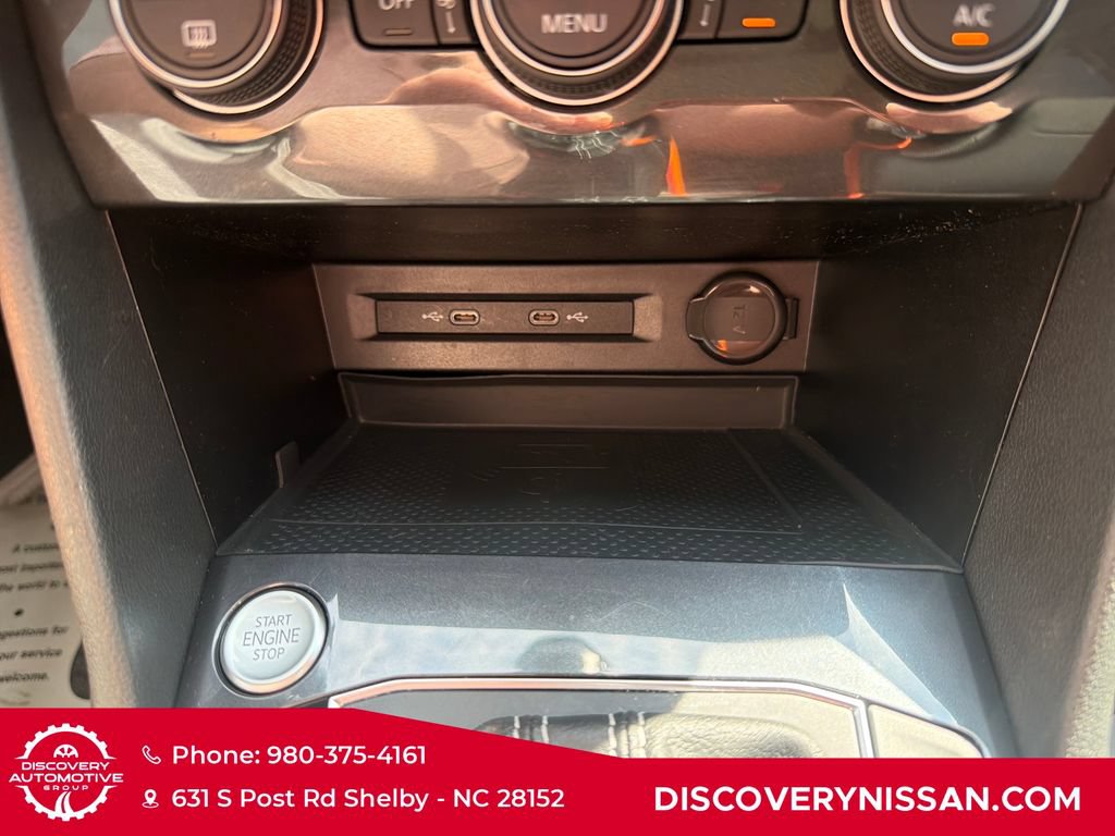 Used 2021 Volkswagen Tiguan SEL AWD/4WD image 21