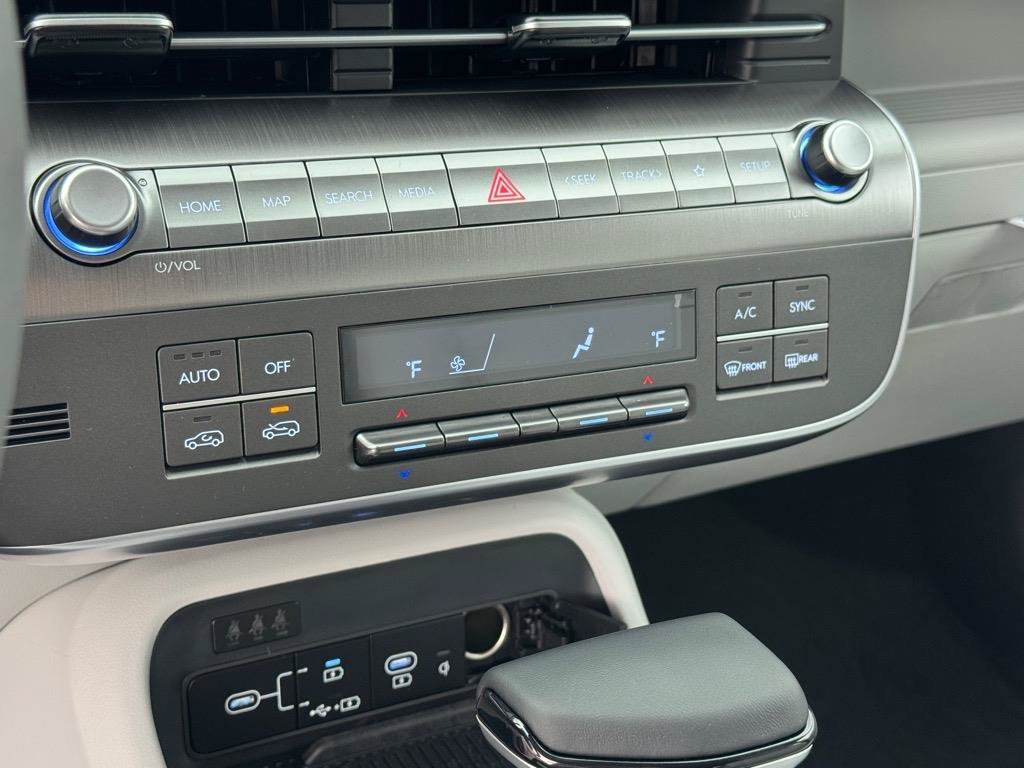 Certified 2026 Hyundai Kona SEL Sport AWD/4WD image 14