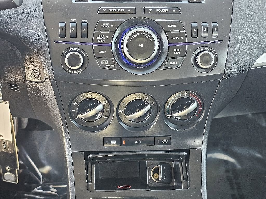 Used 2012 MAZDA MAZDA3 i Touring FWD image 30