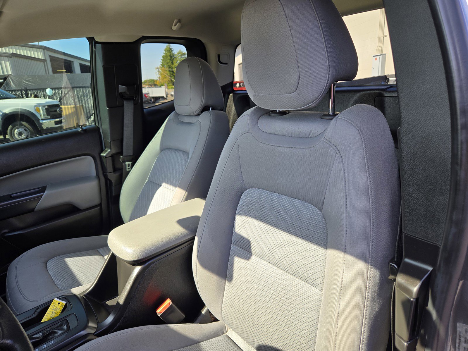 Used 2018 Chevrolet Colorado W/T image 14