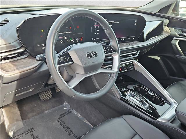 Certified 2025 Audi Q5 Premium w/ Convenience Package image 10