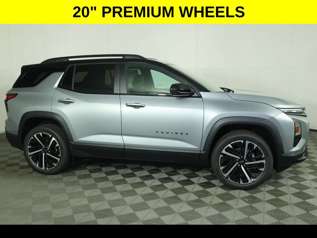 New 2026 Chevrolet Equinox RS FWD image 5
