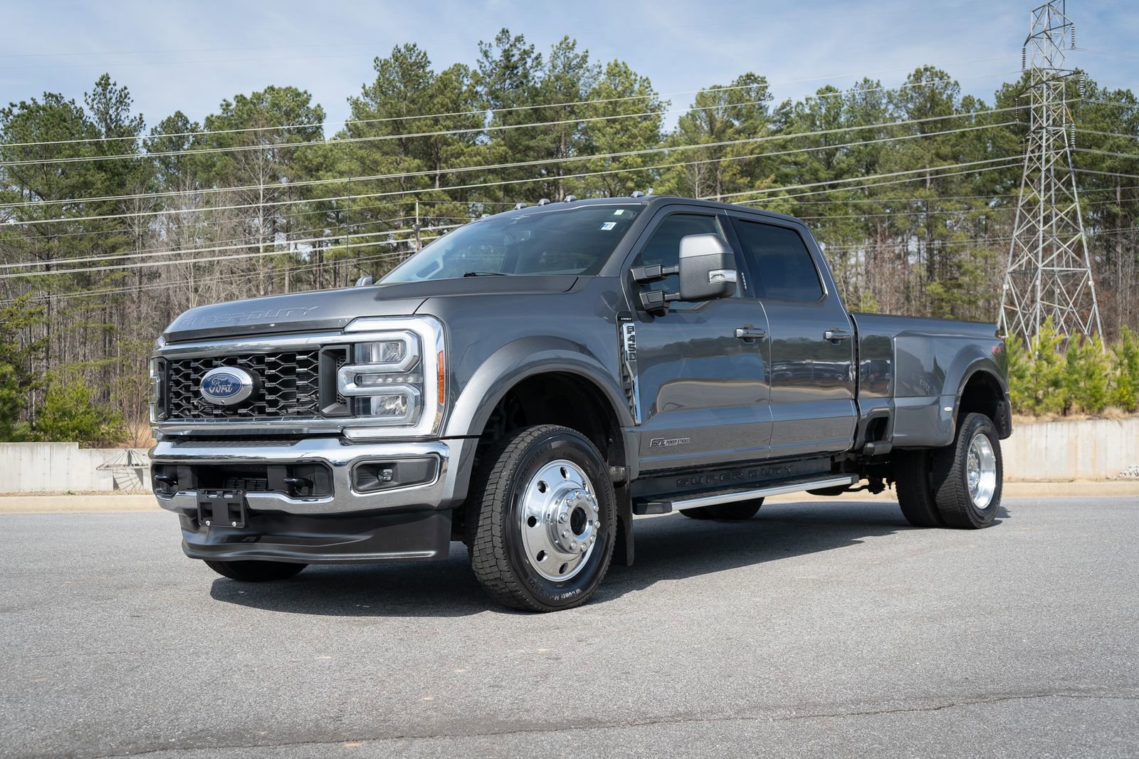 Used 2023 Ford F450 Lariat w/ FX4 Off-Road Package image 10