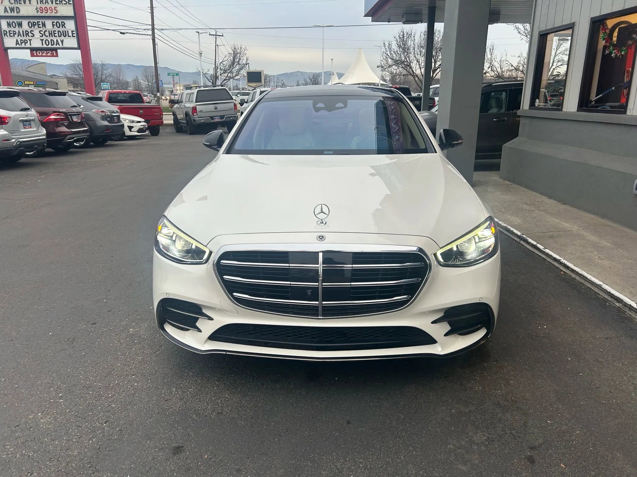 Used 2023 Mercedes-Benz S 580 4MATIC Sedan image 32