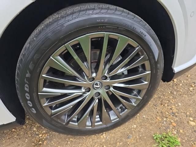 Certified 2023 Lexus RX 350 AWD w/ Accessory Package image 22
