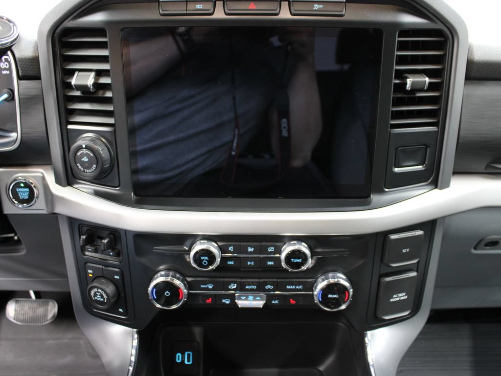 Used 2022 Ford F150 XLT w/ Equipment Group 302A High AWD/4WD image 19