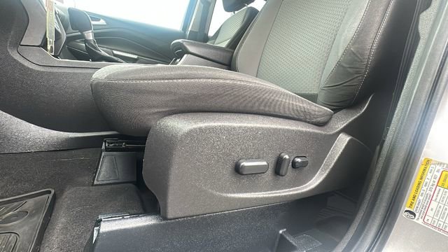 Used 2017 Ford Escape SE AWD/4WD image 22