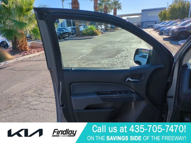 Used 2021 Chevrolet Colorado Z71 w/ Safety Package AWD/4WD image 13