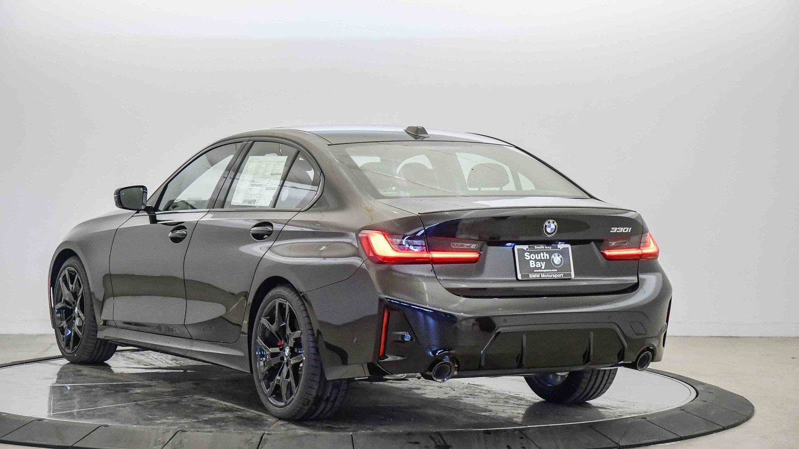 New 2026 BMW 330i Sedan w/ M Sport Package image 2