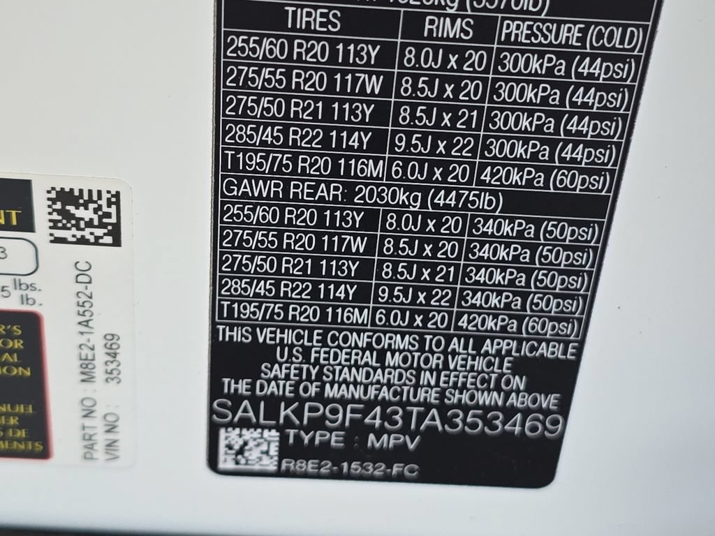 Certified 2026 Land Rover Range Rover SE AWD/4WD image 37