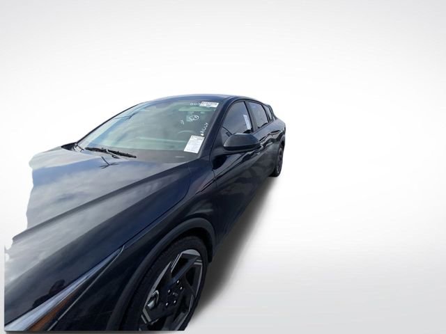 Used 2025 Kia K4 EX image 2