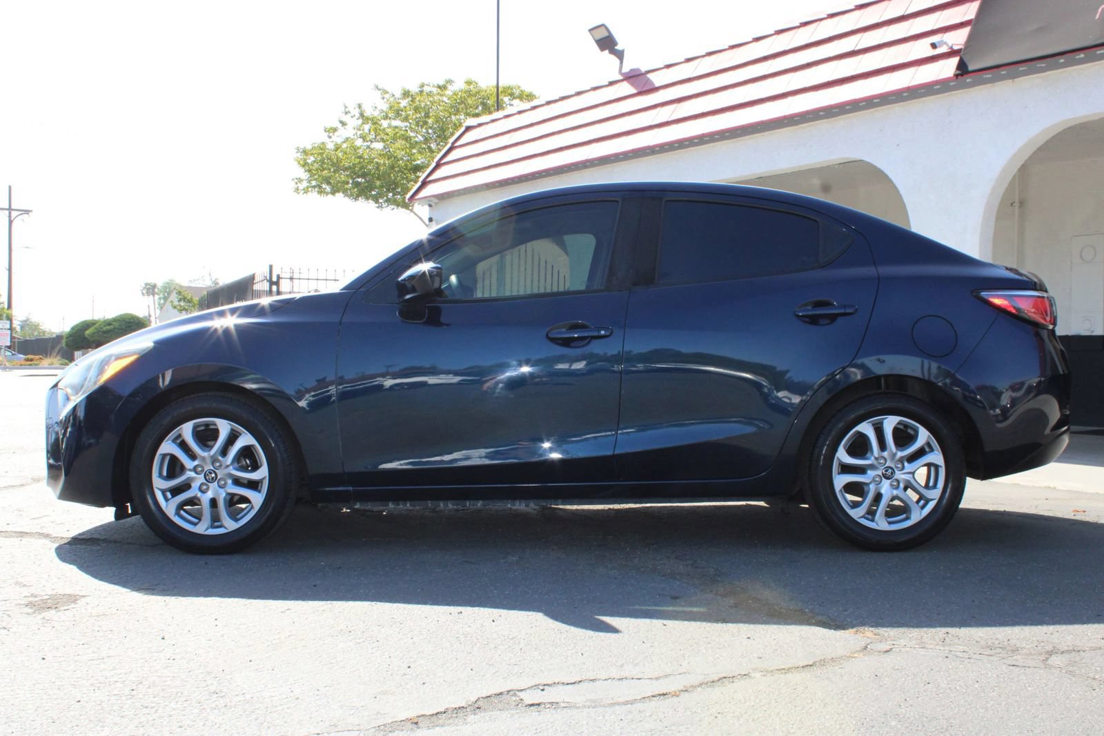 Used 2018 Toyota Yaris iA FWD image 41