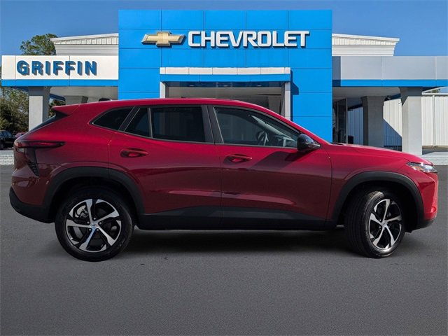 New 2026 Chevrolet Trax RS image 3