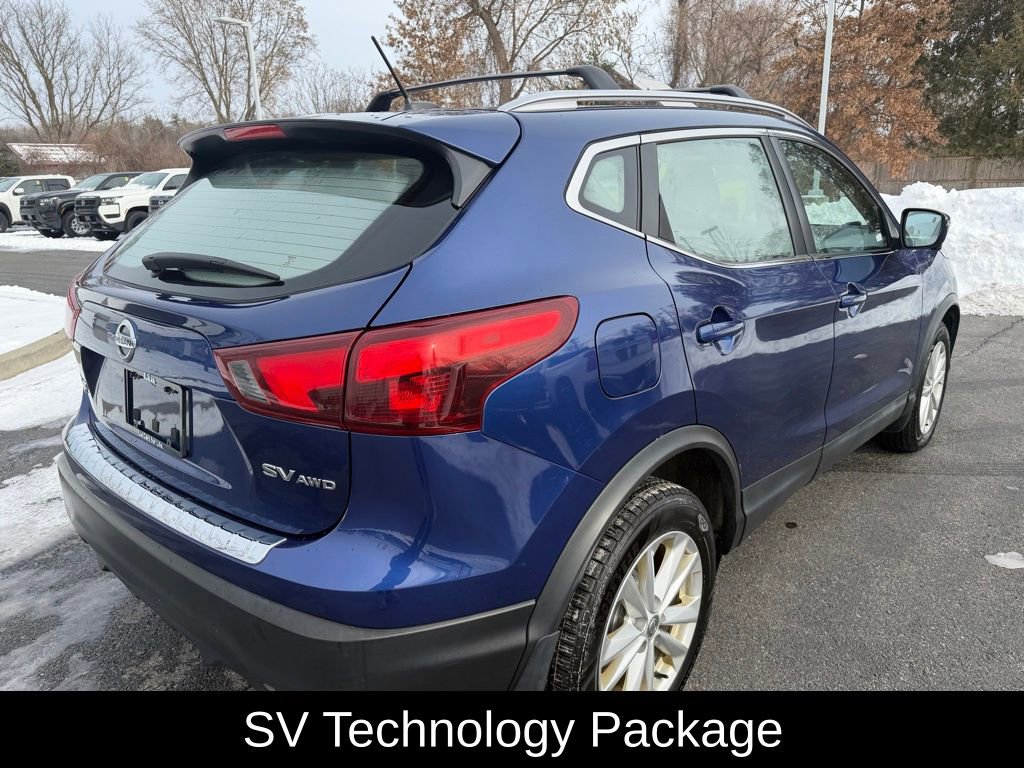 Used 2018 Nissan Rogue Sport SV w/ SV Technology Package image 8