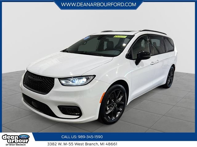 Used 2025 Chrysler Pacifica Limited FWD video 1