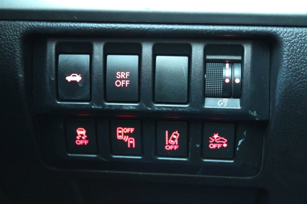 Used 2016 Subaru Legacy 2.5i Limited image 26