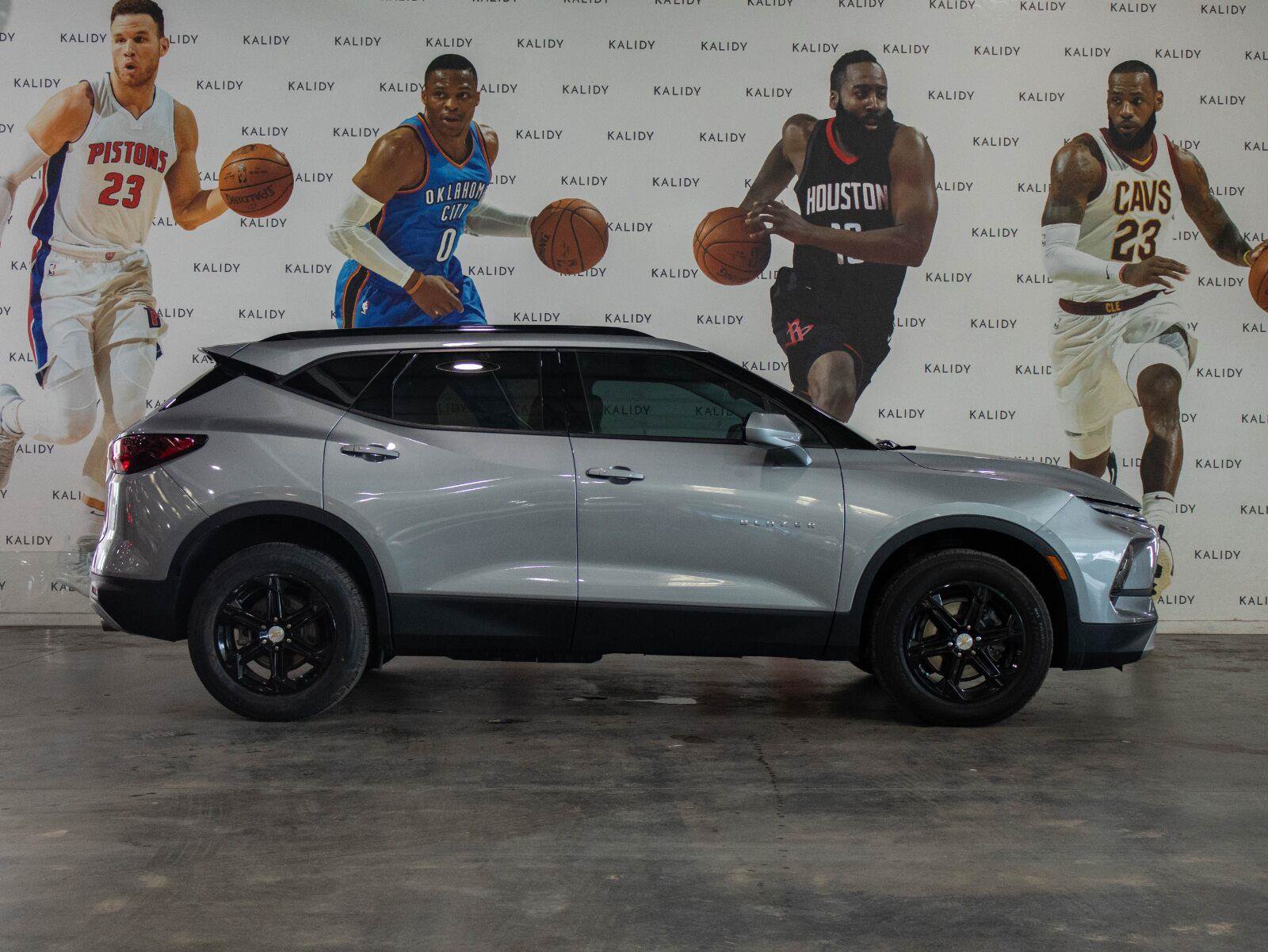 Used 2024 Chevrolet Blazer LT w/ Convenience Package FWD image 17