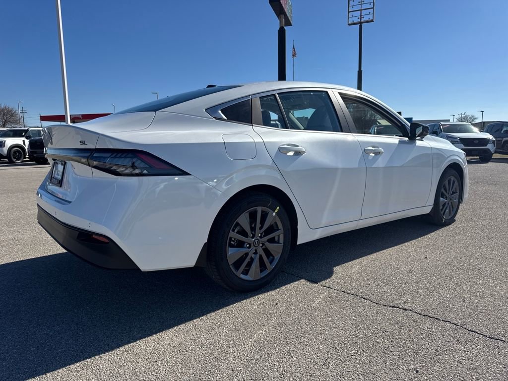 New 2026 Nissan Sentra SL w/ Floor Mat Package image 6