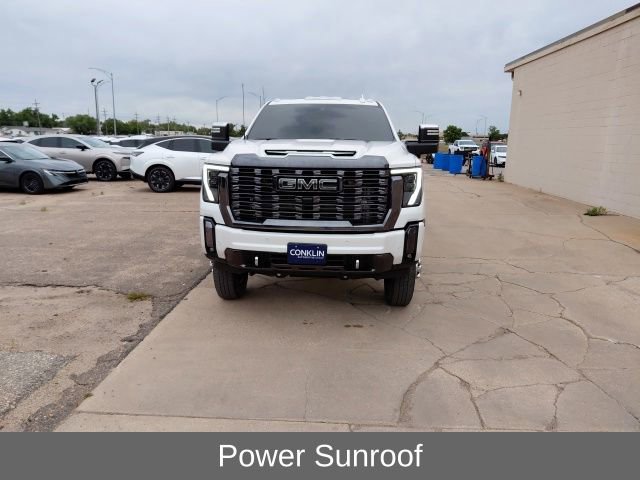 Used 2024 GMC Sierra 3500 Denali Ultimate AWD/4WD image 9