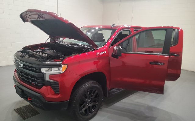 Used 2023 Chevrolet Silverado 1500 LT Trail Boss w/ Protection Package AWD/4WD image 13