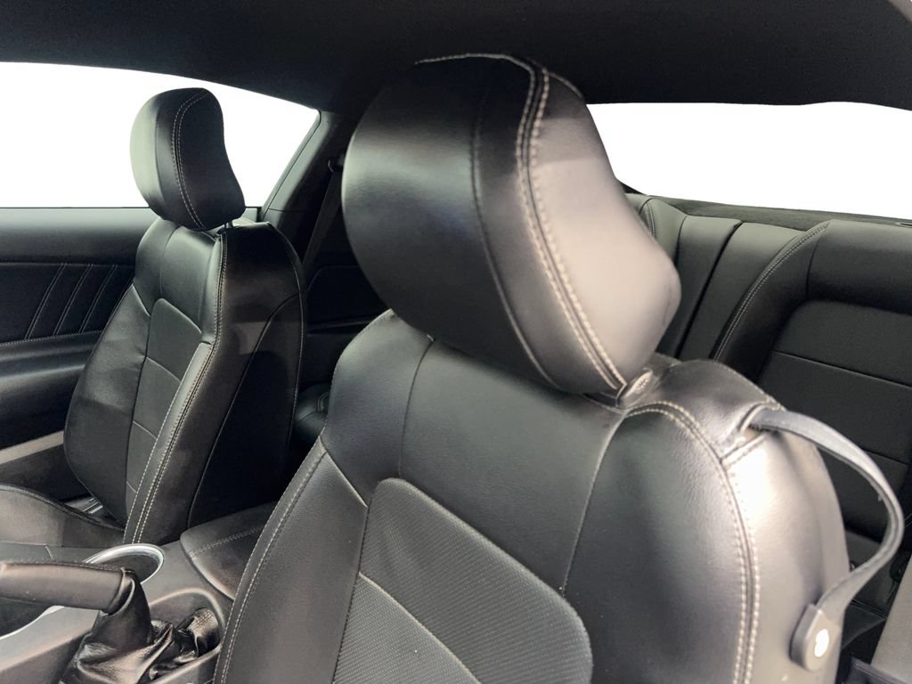 Used 2020 Ford Mustang GT Premium RWD image 27