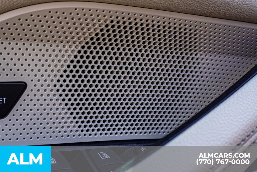 Used 2022 BMW i4 eDrive40 image 56