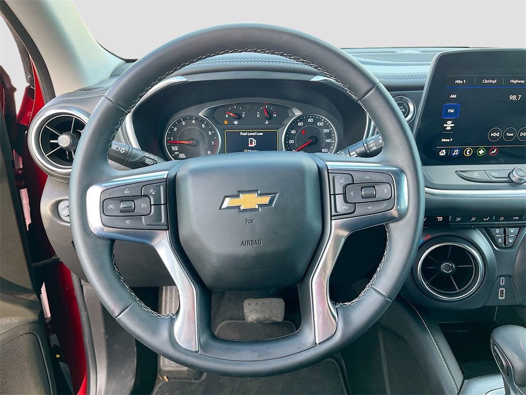 Used 2025 Chevrolet Blazer LT image 11
