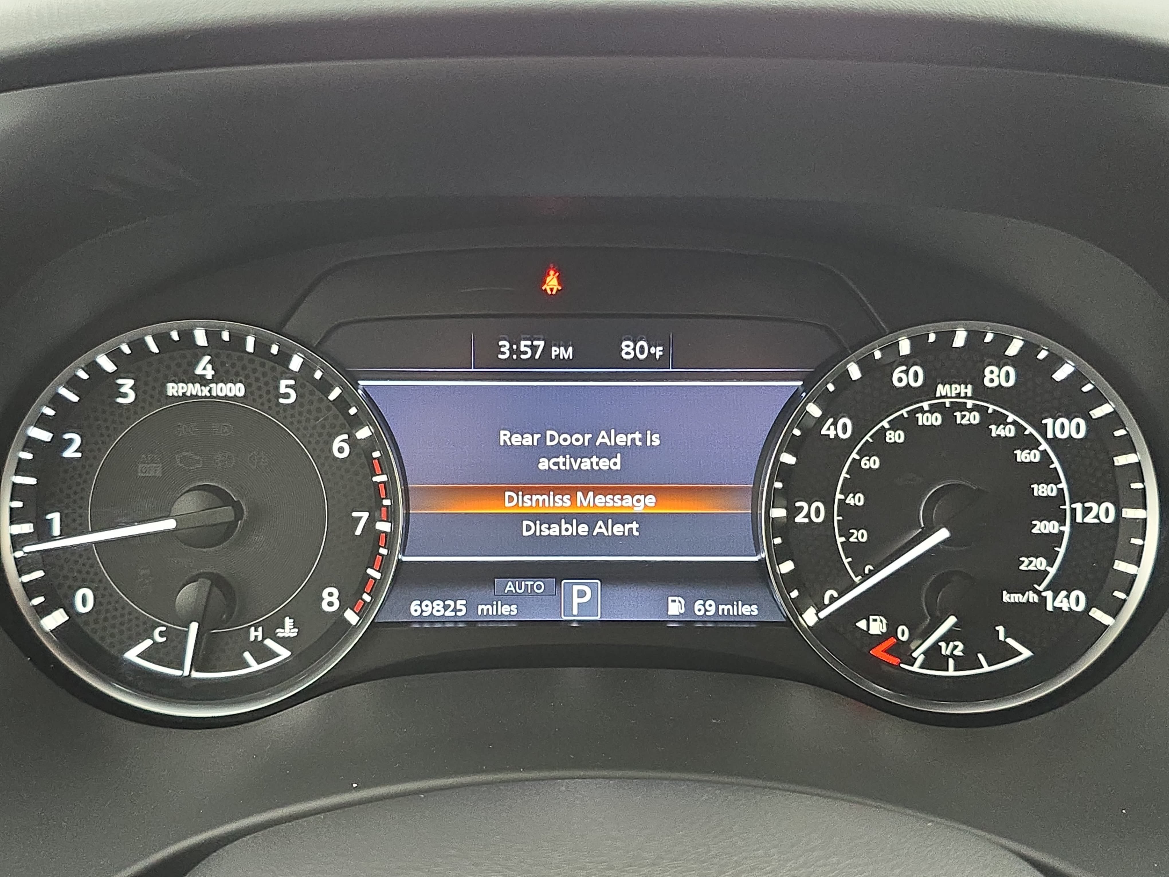 Certified 2023 Nissan Armada SV w/ Cargo Package AWD/4WD image 19