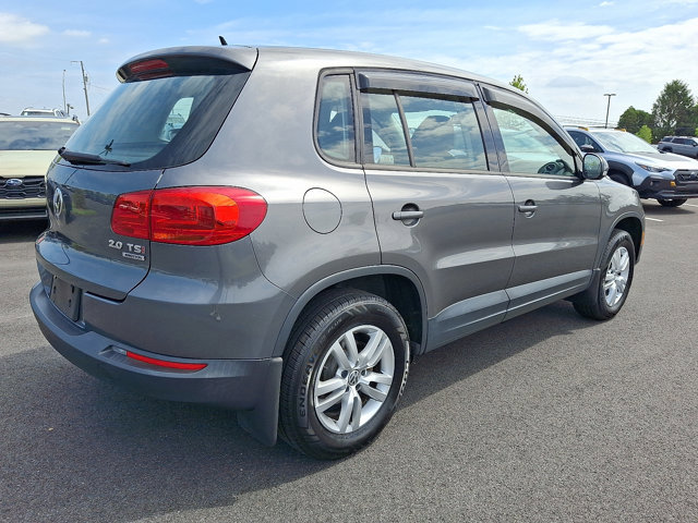 Used 2014 Volkswagen Tiguan S AWD/4WD image 7